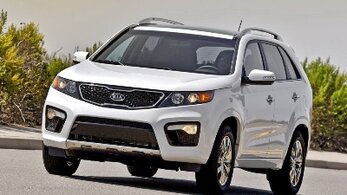 Kia официально представила обновленный Sorento